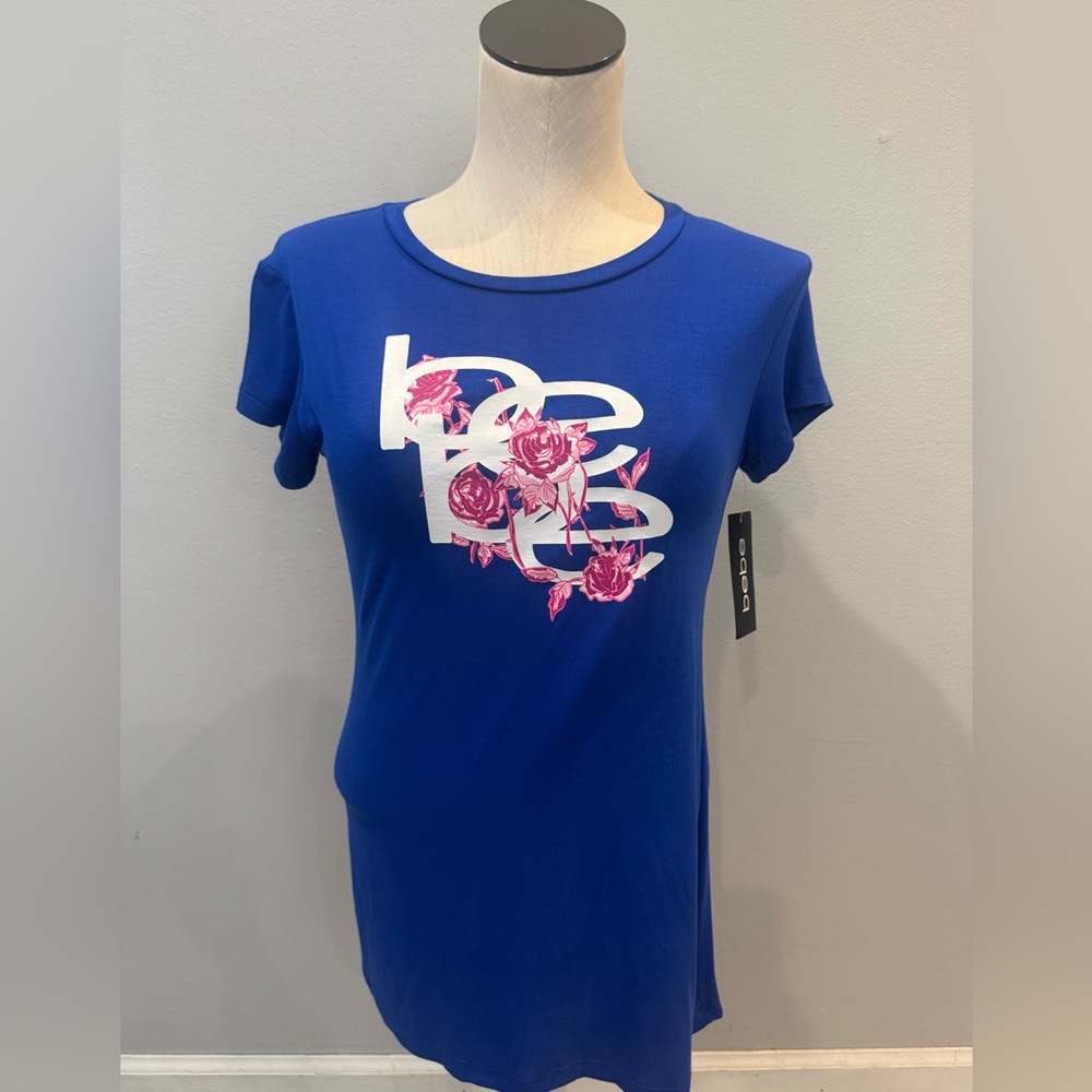 Bebe y2k style blue Graphic Women's t shirt trendy Medium NWT